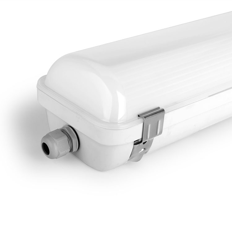 Listón LED de triple prueba de 100-277 V